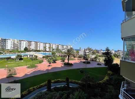 Güney'den Liparis Glinderes'de 3+1 Satılık Daire