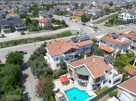 Akarca Mah Kordona Çok Yakın 3+1 Müstakil Havuzlu Villa