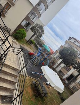 Karşıyaka Kardelenevler Sitesinde 3+1 Deniz Manzaralı Daire