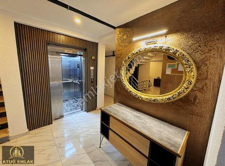 Atuğ Emlaktan Hürriyet Mahallesinde Ara Kat 2+1 Satılık Daire