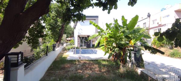 Soğucakta Lüx 4+1 Müstakil Tapulu Köşe Parsel Villa