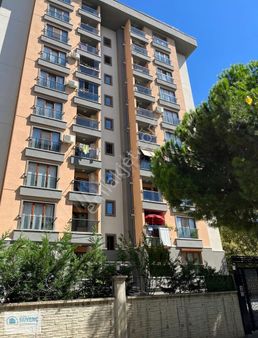 Güvenç'den Petrol İş'de Merkezi Konumda 2+1 Daire...