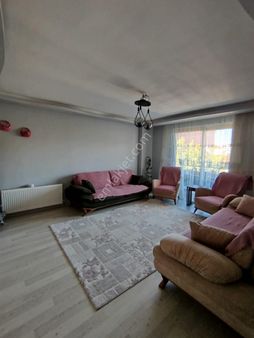 Görgülü Emlaktan Satılık 2+1 Kapalı Mutfak