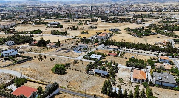 K.kazan Gyo'dan Kayı Mah.1232m2 0.60 Emsal Satılık Villa Parseli