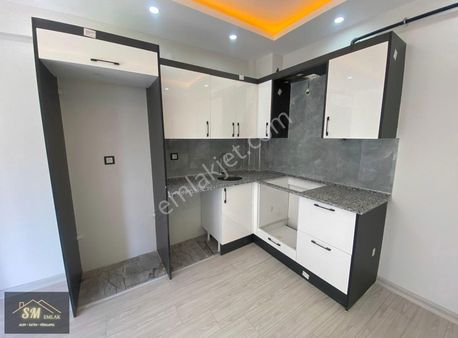 "sm Gayrimenkul'den Satılık 2+1 Arakat Lüks Daire''