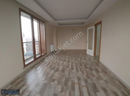 Yavuz Selim Mahallesi Site İçi Satılık Daire Tapu Karşısı