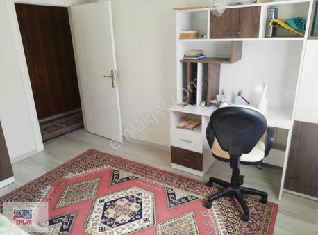 Erdemli Sahilde Deniz Manzaralı 3+1 Daire