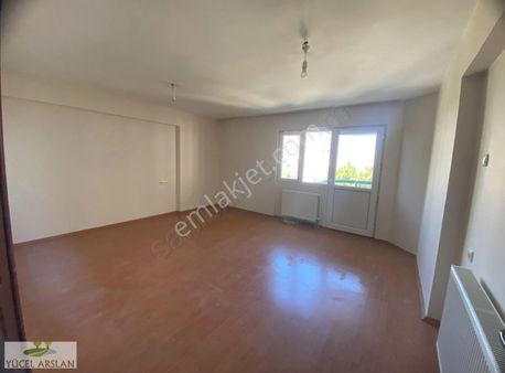 Ulukente Site İçinde Asansörlü Otoparklı Satılık 3+1 Daire