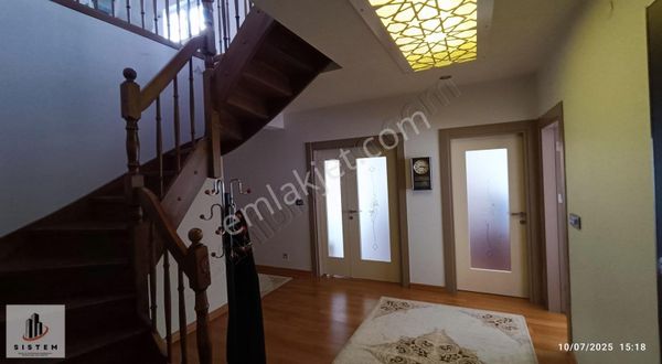 Turkuaz Life Sitesin De 7+2 Dublex