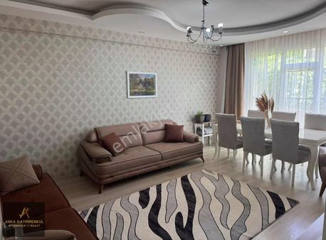 Merkezi Konumda Satılık Villa