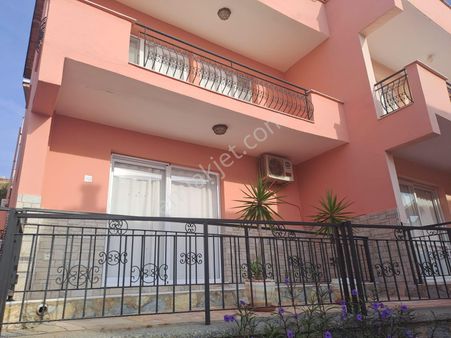 Kuşadası Kadınlar Denizi Mahallesi'nde Satılık 4+1 Deniz Manzaralı Villa