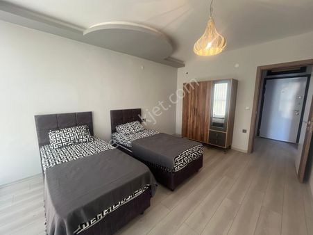 Didim Çamlık Mevkide Satılık Yanyana Full Eşyalı Satılık 1+1 Denize 2dk