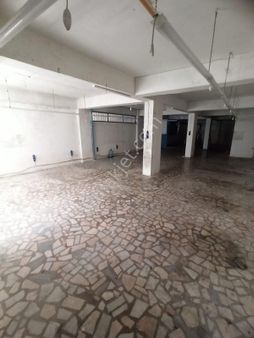 Burhan Emlak'tan Kiralık Boş Dükkan