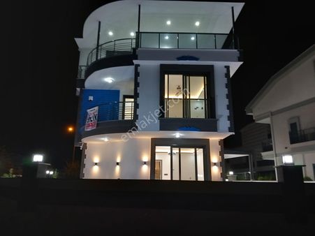 Didim Mavişehirde Muhteşem Villa