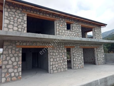 Falcon 'dan Kaş Çavdır Mahallesinde Satılık Villa