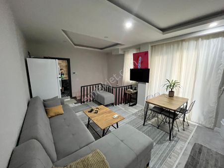 Servis Güzergahında Modern Dizaynlı 3+1 Şık Dubleks