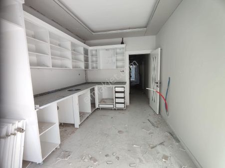 Acil Satılık Bahçelievler Mahallesi'nde Satılık 3+1 Daire