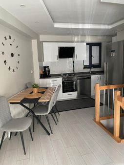 Güngören Haznedar Mahallesi'nde 2+1 85m2 Yeni Binada Ters Dubleks Satılık Daire