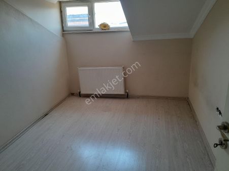 Kiralık Catıkat Sultangazi Belediye Cebeci Mah Kartal Emlaktan 2+1