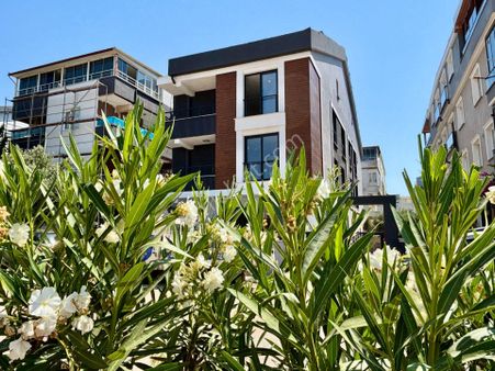 Didim Cumhuriyet Mah.satılık Sıfır Asansörlü Lüks Daireler