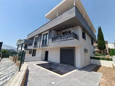 Didim Hisar Mah En Uygun 3+1 Harika Sıfır Yapılmış Villa