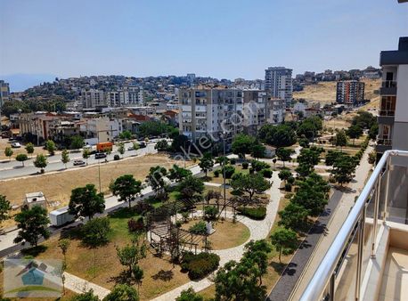 Pino Dan Örnekköy Önü Açık Köşe E. Banyolu 165 M2 3+1 Ara Kat