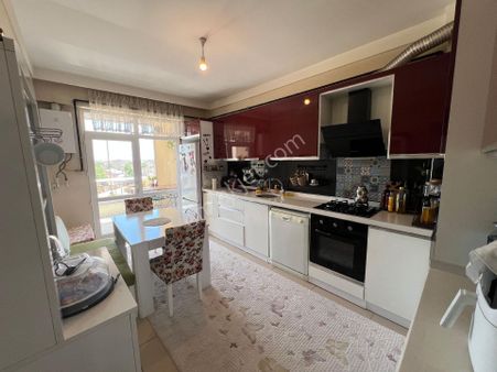 Çeçenistan Cad. Üzeri Site İçi 4+1 Satılık Arakat Daire