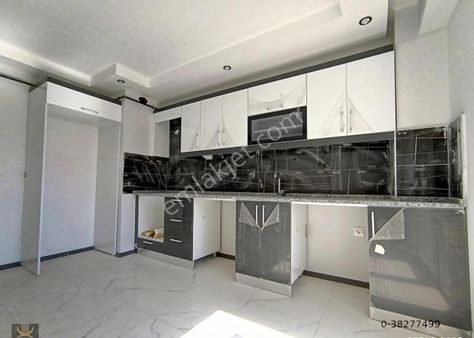 Poyraz Emlak'tan 71 Evler Mahallesi'nde Şehir Hastane Yakını 2+1 100 M² Satılık Daire