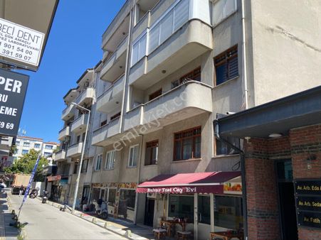 Remax Hür'den Sait Faik Sokakta Satılık Dubleks Daire Ve Eklentisi