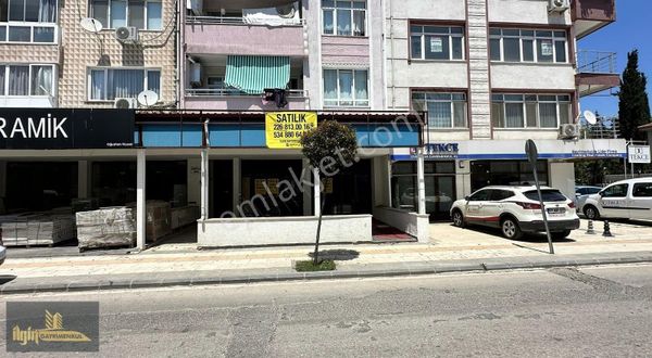 Süleyman Bey Mah'de Cadde'ye Cephe Satılık Dükkan