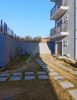 Kirazlı Yolu Mevkiinde Satılık 2+1 Daire