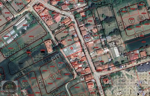 Çamlıoğlu Gayrimenkul'den - Seyitafşar'da - 919 M2 Arsa + Ev