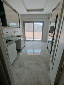 Menemen Koyundere'de Yatırıma Uygun Satılık Geniş Lüks 2+1 Daire