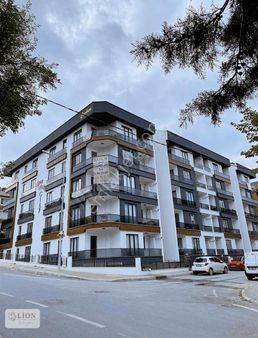 Yakuplu'da Sıfır 5+2 Dubleks Metrobüse Yakın Tapu Masrafsız