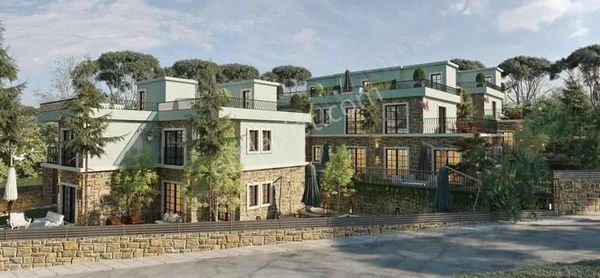 Nostalji Emlaktan Merkezde Müstakil Ev