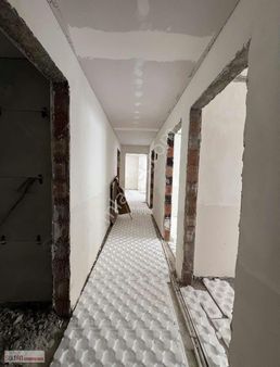 Sultan Gayrimenkul'den Aşık Veysel Cad'de 2+1 Yüksek Giriş Daire