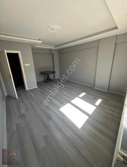 Yuvam Gayrimenkul'den 3+1 125 M2 Kredili Daire