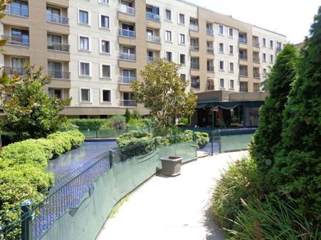 By Concept Evleri 2.kat Ebeveynli Balkonlu Kiracısız Satılık 2+1