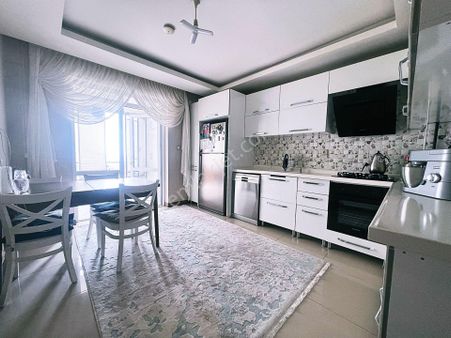 Cihandan Burç Mah Piri Cadde Üstü Teleferiğe Yakın Satlık 3+1