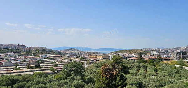 Kuşadası Değirmendere'de Deniz Manzaralı Lüks Proje!