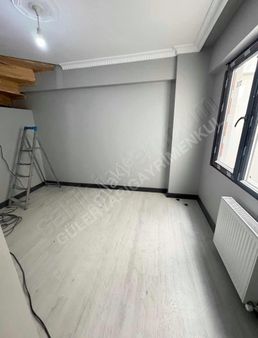 Başakşehir Güvercıntepe De Cadde Konumlu Dubleks