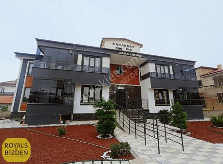 Karaaslan Da 900 M2 Arsa İçinde 3+1 4 Daire Komple Satılık Bina.