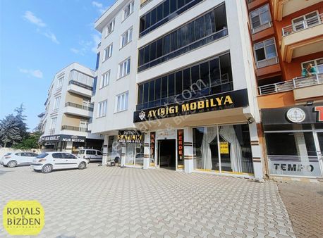 Sarıyakup Mah. Mengene Cad. Yakını '350 M2 Cadde Cepheli Dükkan'