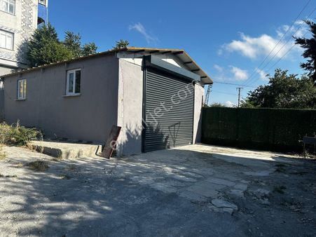 Yuva Emlaktan Kayabaşı Mahallesinde Yol Kenarında Kiralık 80m2 Dükkan