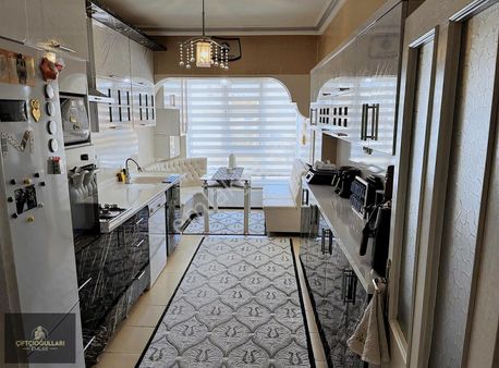 ▃çiftçioğullarından▃merkezi Lokasyonda Şık Yapılı 5+1 Dubleks