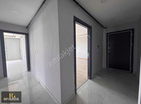 Paris'ten Yurt Mh.masrafsız 4+1 K.mutfak Sıfır Kiralık Daire !!!