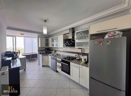 Paris'ten Seyhan Devlet Hastanesi Civarı Satılık 3+1 Daire !!!