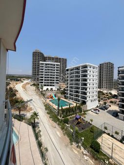 Ayaş İraöz Panoroma'da Satılık Eşyalı Havuzlu 1+1 Daire