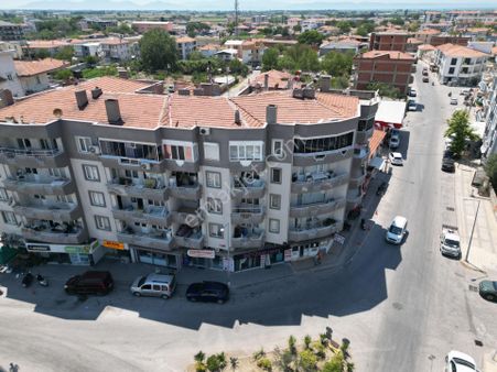 Altınova Merkezde Cadde Üzerinde Tabela Değeri Yüksek Dükkan