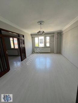 Bafra Vip Gayrimenkulden Gazipaşa Mah' De 4+1 Satılık Daire!!!